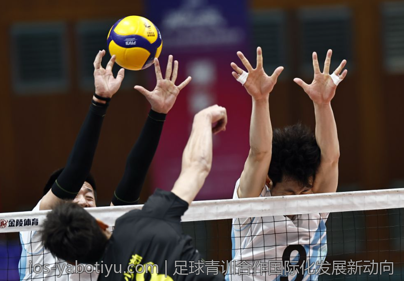 足球青训合作国际化发展新动向